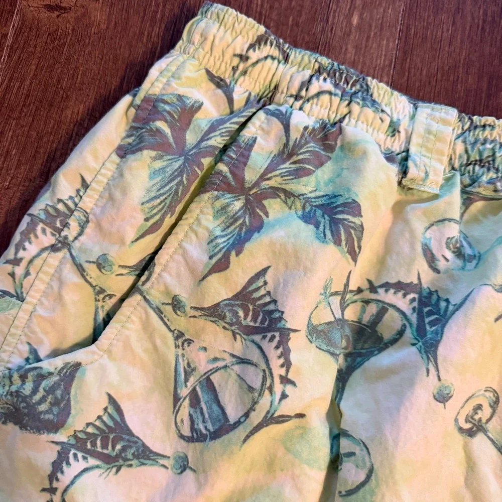 Columbia PFG Shorts‎ Mens XL Green Tropical Marlin Martini Omni-Shade Fishing